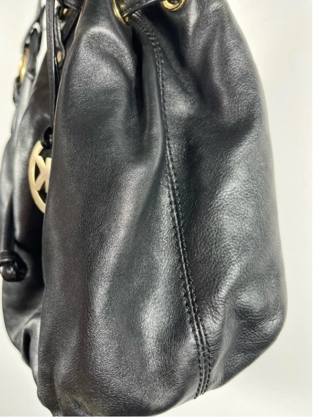 Michael Kors Ludlow Black Leather Hobo Shoulder Bag Gold Hardware Y2K